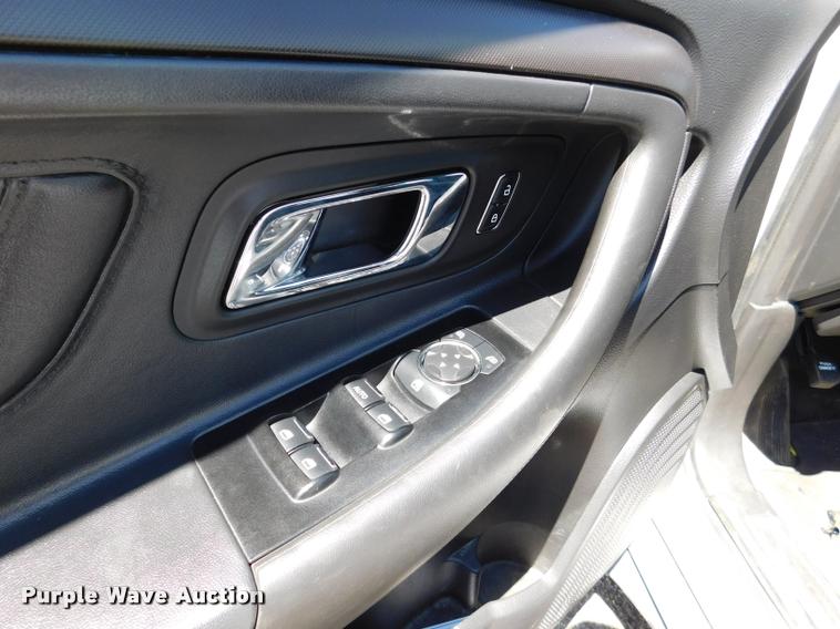 image for item DB9424 2013 Ford Taurus Police