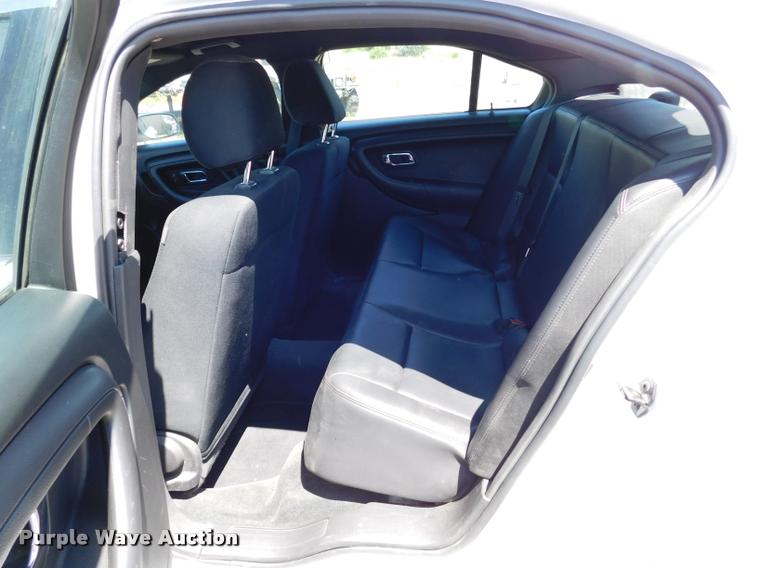 image for item DB9424 2013 Ford Taurus Police