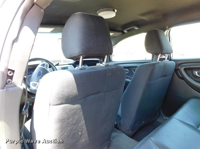 image for item DB9424 2013 Ford Taurus Police