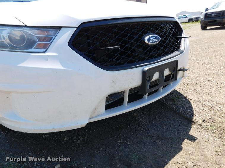 image for item DB9424 2013 Ford Taurus Police