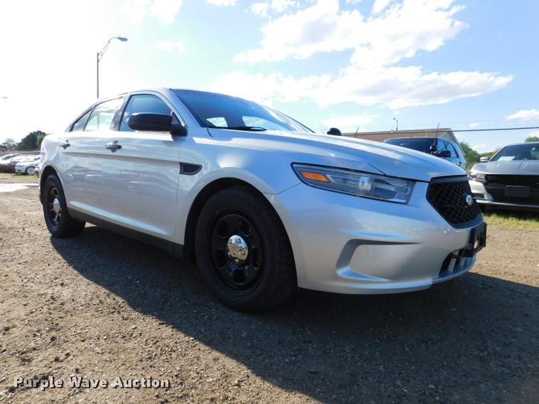 image for item DB9428 2013 Ford Taurus Police
