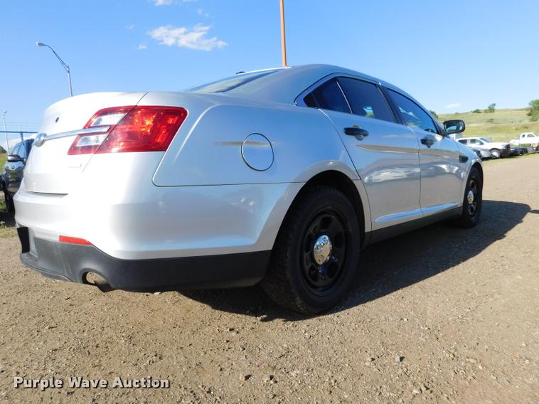 image for item DB9428 2013 Ford Taurus Police
