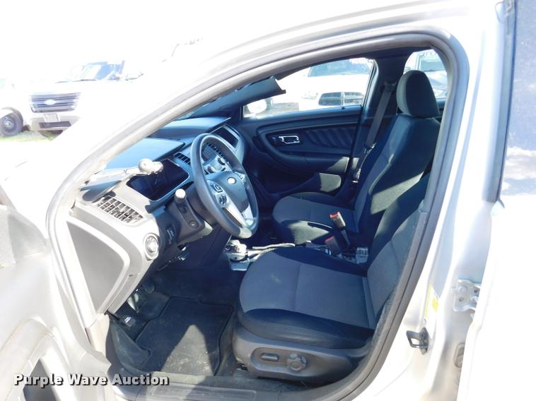 image for item DB9428 2013 Ford Taurus Police
