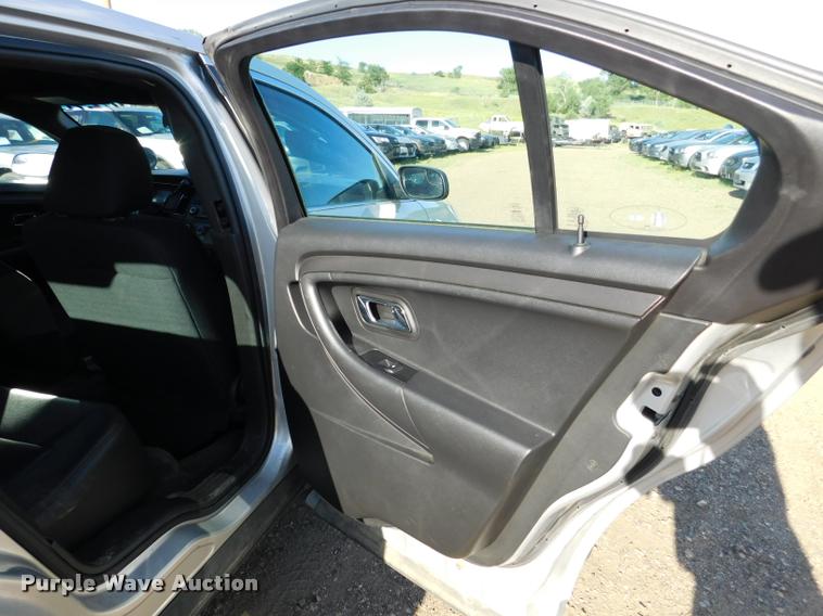 image for item DB9428 2013 Ford Taurus Police