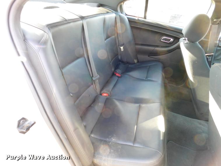 image for item DB9428 2013 Ford Taurus Police