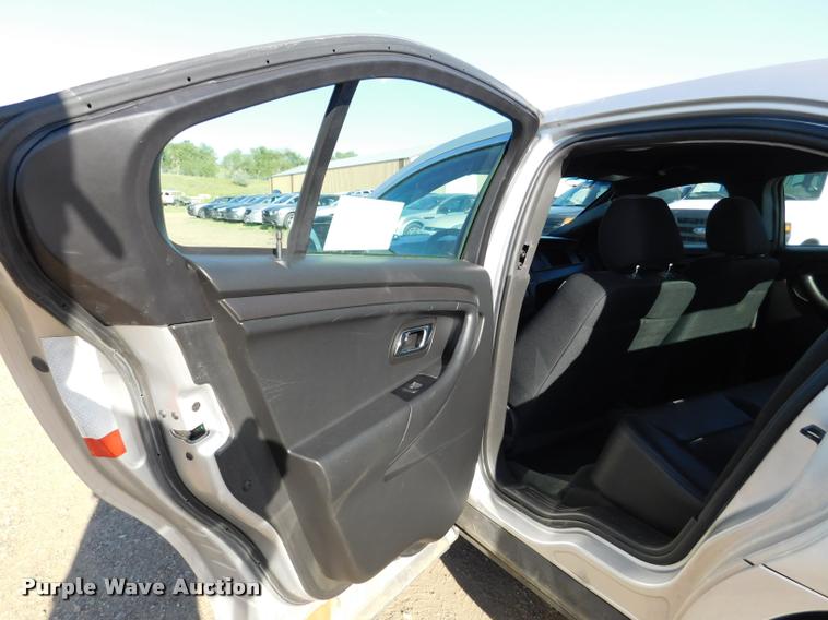 image for item DB9428 2013 Ford Taurus Police