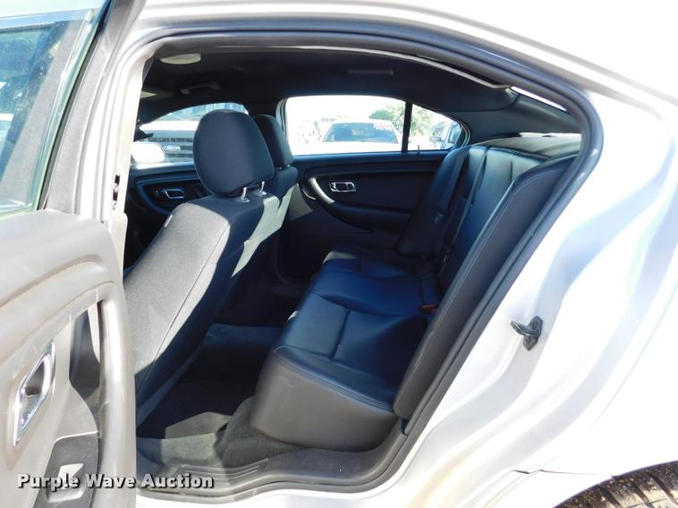 image for item DB9428 2013 Ford Taurus Police