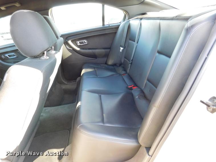 image for item DB9428 2013 Ford Taurus Police