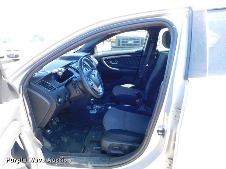 image for item DB9432 2013 Ford Taurus Police