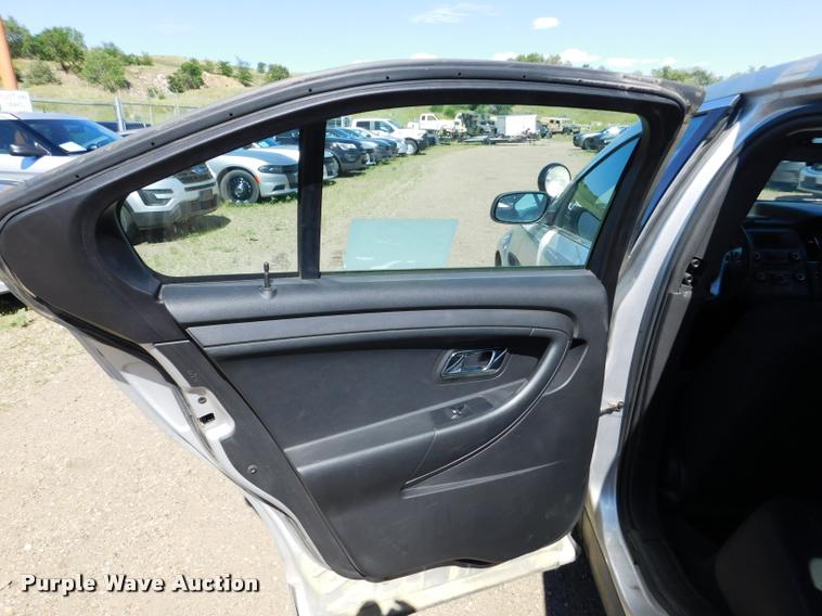 image for item DB9432 2013 Ford Taurus Police