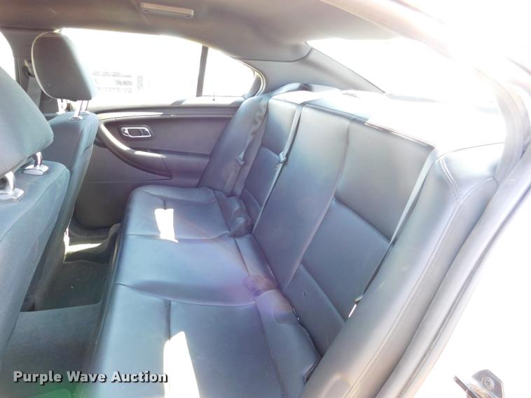 image for item DB9432 2013 Ford Taurus Police