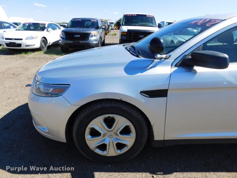 image for item DB9432 2013 Ford Taurus Police