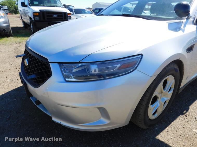 image for item DB9432 2013 Ford Taurus Police