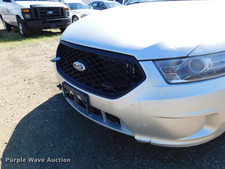 image for item DB9432 2013 Ford Taurus Police