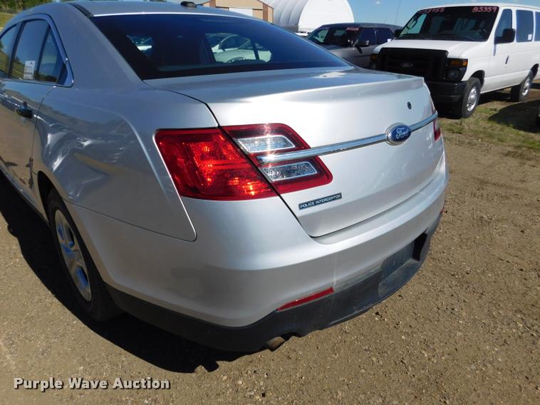 image for item DB9432 2013 Ford Taurus Police