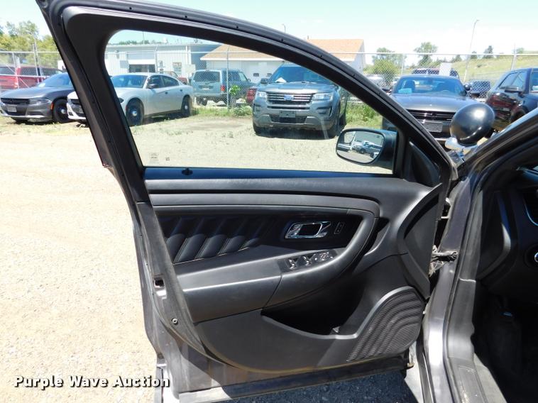 image for item DB9436 2013 Ford Taurus Police