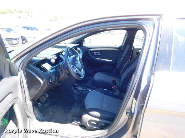image for item DB9436 2013 Ford Taurus Police