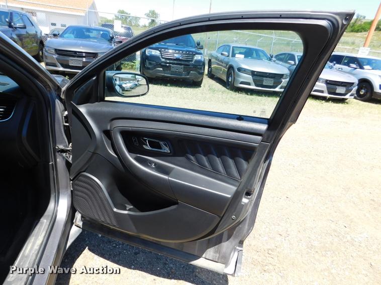 image for item DB9436 2013 Ford Taurus Police