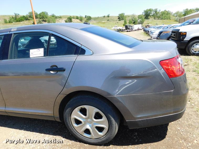 image for item DB9436 2013 Ford Taurus Police