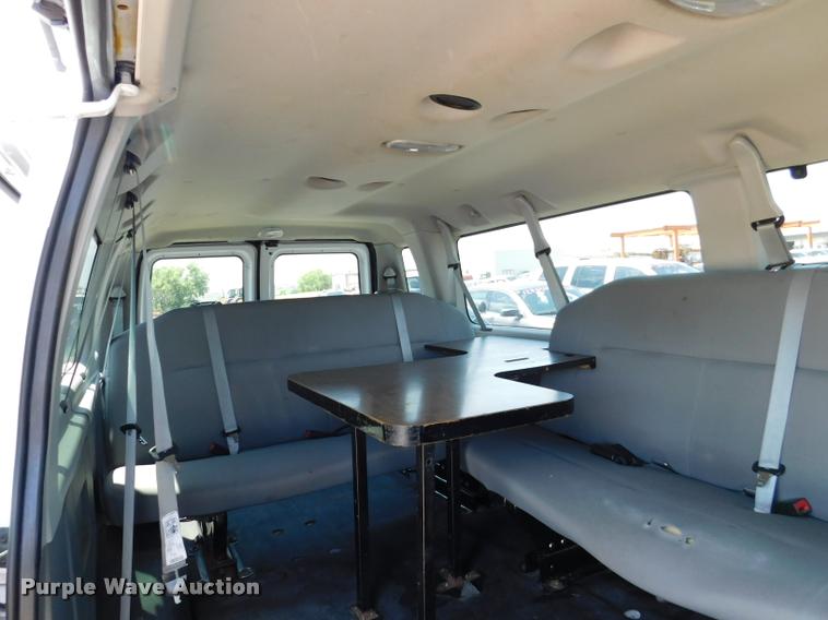 image for item DB9438 2010 Ford E350 Super Duty XL Extended van
