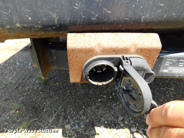 image for item DB9438 2010 Ford E350 Super Duty XL Extended van