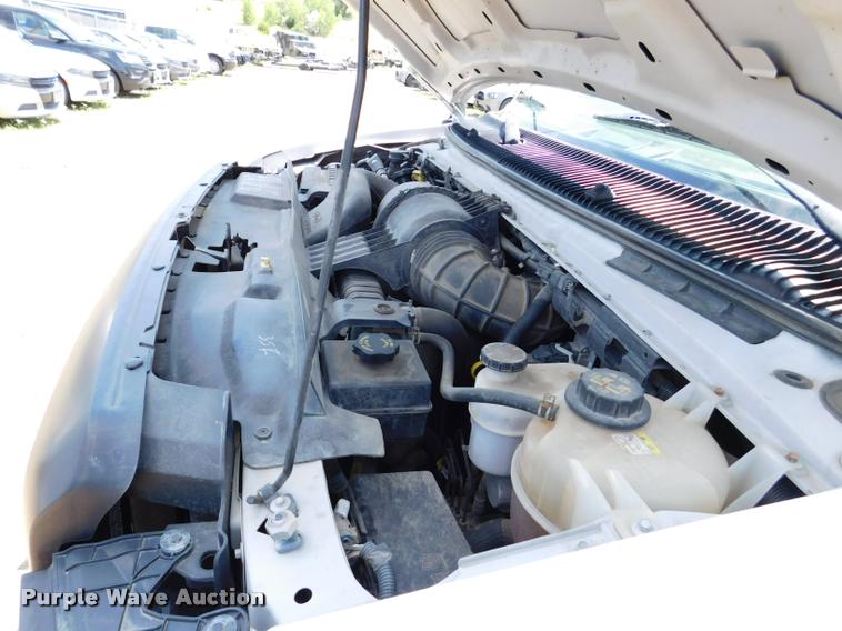 image for item DB9438 2010 Ford E350 Super Duty XL Extended van