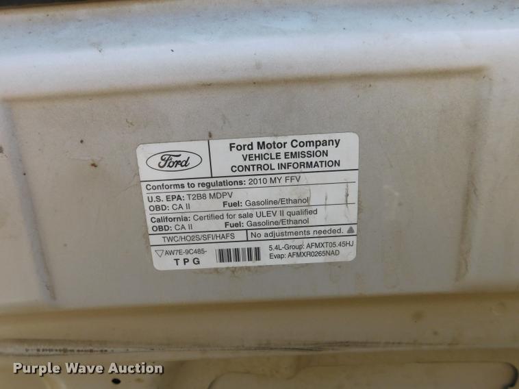 image for item DB9438 2010 Ford E350 Super Duty XL Extended van