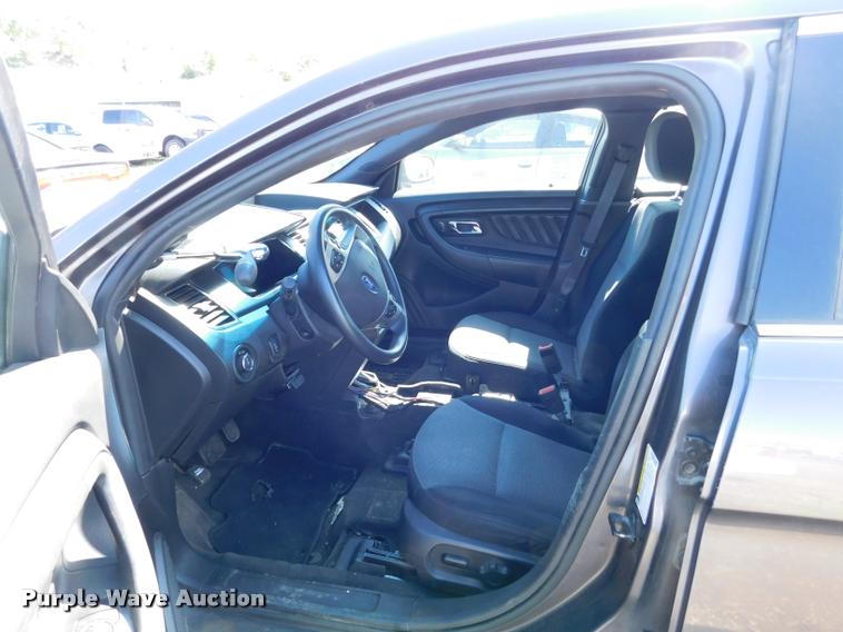 image for item DB9442 2013 Ford Taurus Police