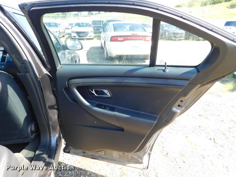 image for item DB9442 2013 Ford Taurus Police