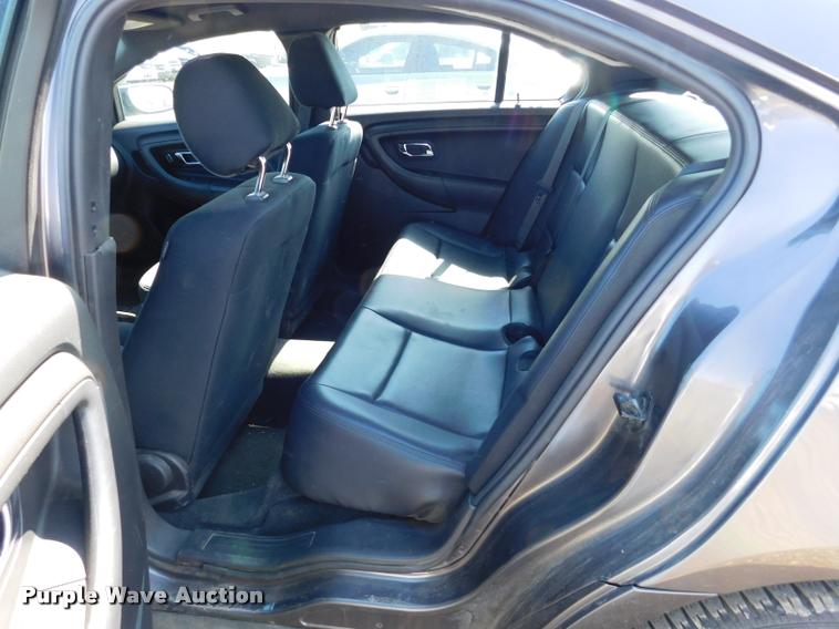 image for item DB9442 2013 Ford Taurus Police