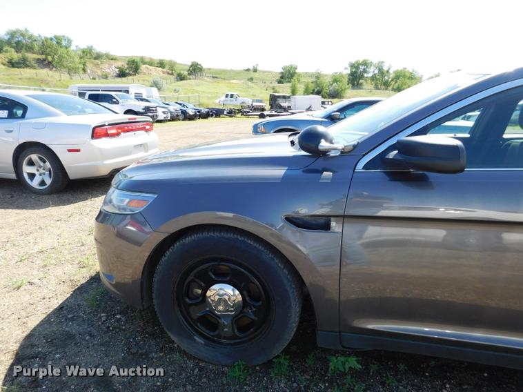 image for item DB9442 2013 Ford Taurus Police