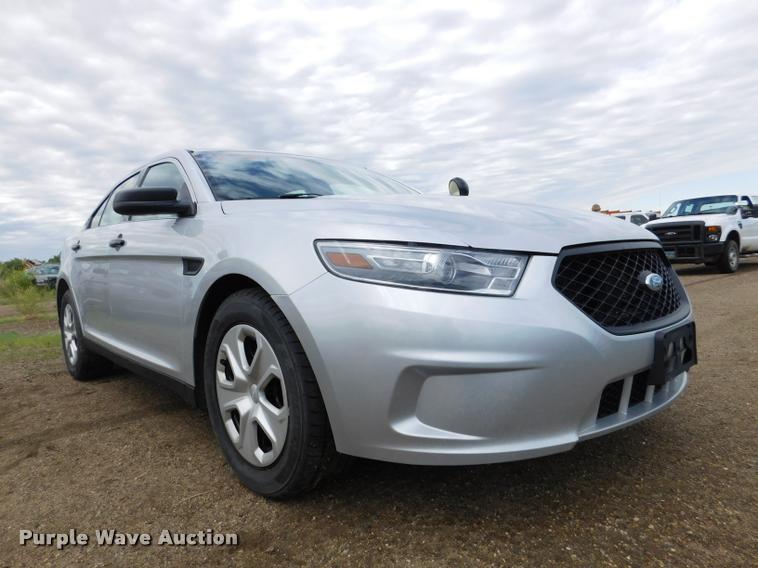 image for item DB9445 2013 Ford Taurus Police