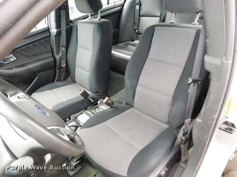 image for item DB9445 2013 Ford Taurus Police