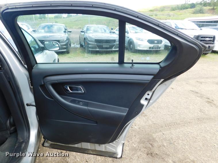 image for item DB9445 2013 Ford Taurus Police