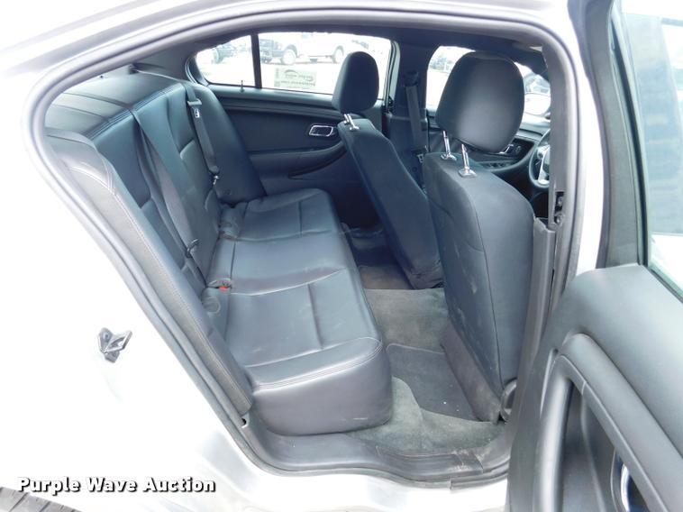 image for item DB9445 2013 Ford Taurus Police