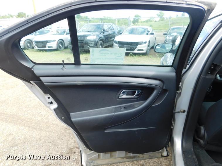 image for item DB9445 2013 Ford Taurus Police