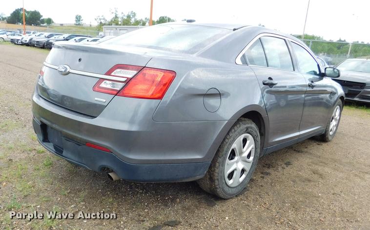 image for item DB9446 2013 Ford Taurus Police