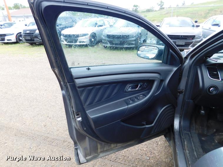 image for item DB9446 2013 Ford Taurus Police