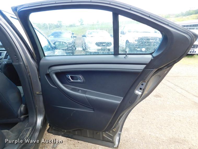 image for item DB9446 2013 Ford Taurus Police