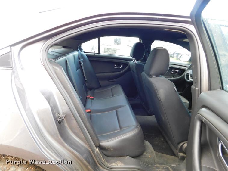 image for item DB9446 2013 Ford Taurus Police