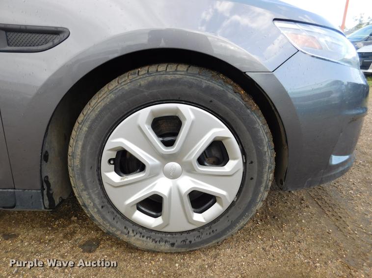 image for item DB9446 2013 Ford Taurus Police