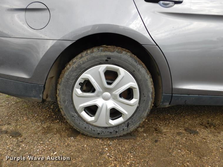 image for item DB9446 2013 Ford Taurus Police