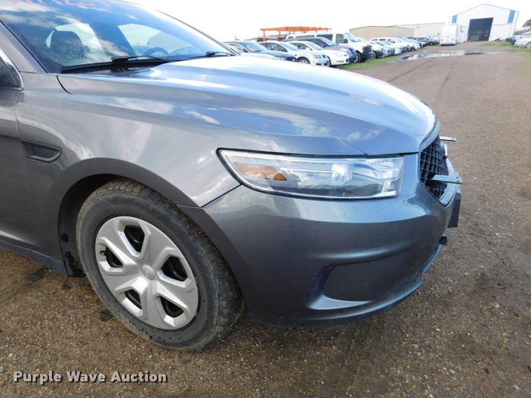 image for item DB9446 2013 Ford Taurus Police