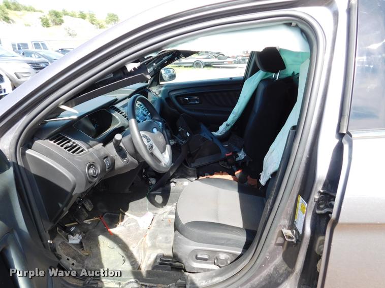 image for item DB9447 2013 Ford Taurus Police