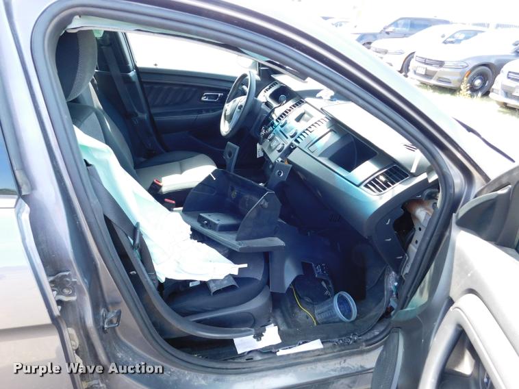 image for item DB9447 2013 Ford Taurus Police