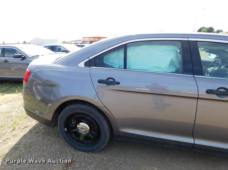 image for item DB9447 2013 Ford Taurus Police