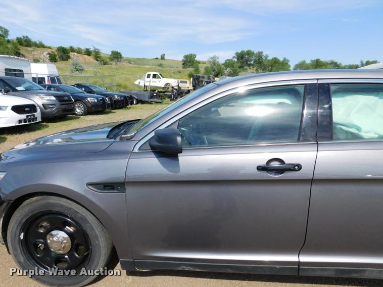 image for item DB9447 2013 Ford Taurus Police