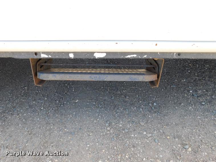 image for item DB9450 2009 Ford E350 Super Duty XL Extended van