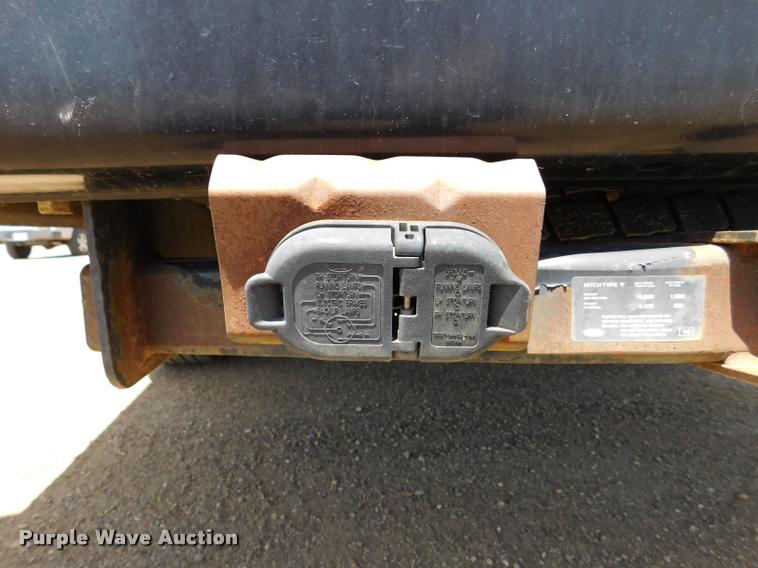 image for item DB9450 2009 Ford E350 Super Duty XL Extended van