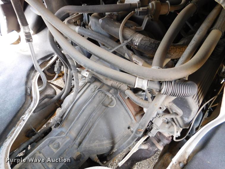 image for item DB9450 2009 Ford E350 Super Duty XL Extended van